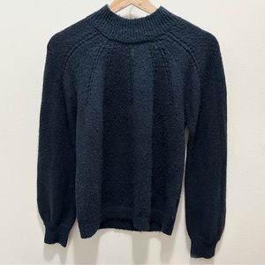 BB Dakota Emerald Key Hole Sweater